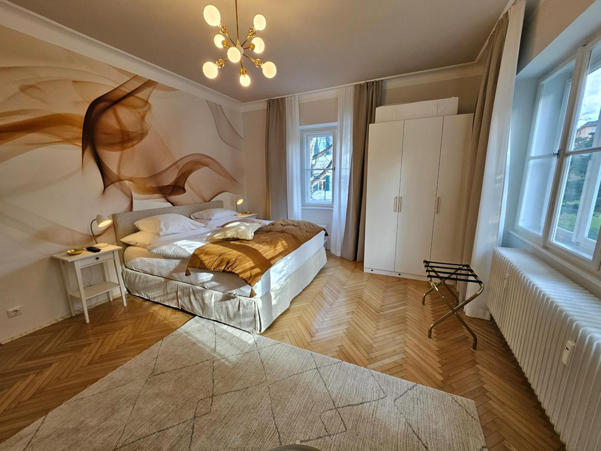 Golden Flat By Grazrentals With Parkview - Brandnew & Free Parking * Graz